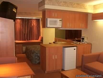 Western Skies Inn & Suites Los Lunas Bagian luar foto
