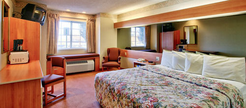 Western Skies Inn & Suites Los Lunas Bagian luar foto